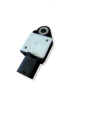 Toyota Auris E180 Airbag deployment crash/impact sensor 8983102130 0457004075