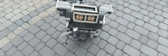 Nissan Pulsar Interior heater climate box assembly 272003ZL0DPartsPP