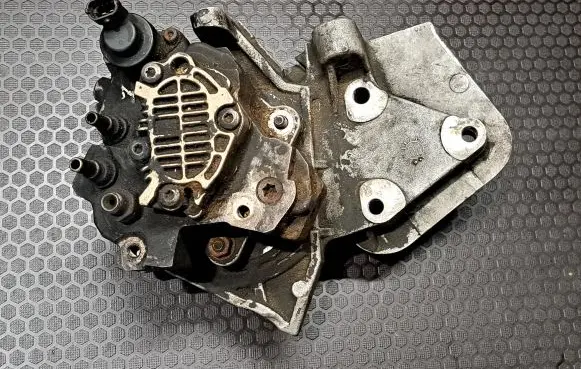 Renault Laguna II Fuel injection high pressure pump 8200055072 0445010031 R3R702207889