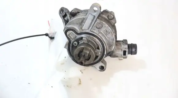 Volvo V60 Vacuum pump
