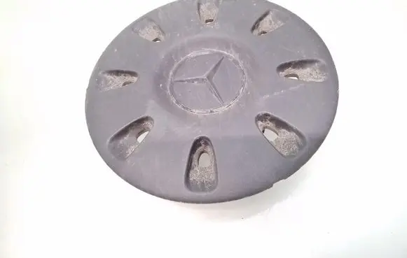 Mercedes-Benz Vito Viano W639 Original wheel cap A6394010825