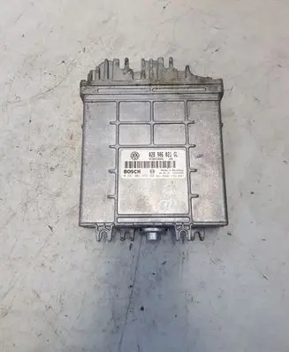 Volkswagen PASSAT B5 Engine control unit/module 028906021GL