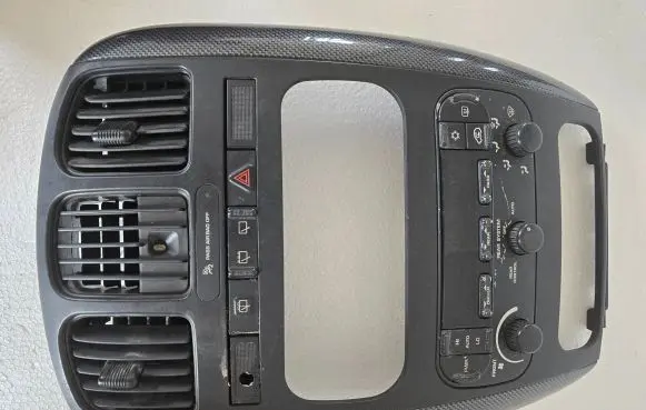 Chrysler Voyager Climate control unit 05009123AA 05009036AA 05136816AA