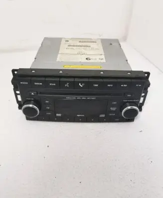 Jeep Cherokee Radio/CD/DVD/GPS head unit 05064944AC