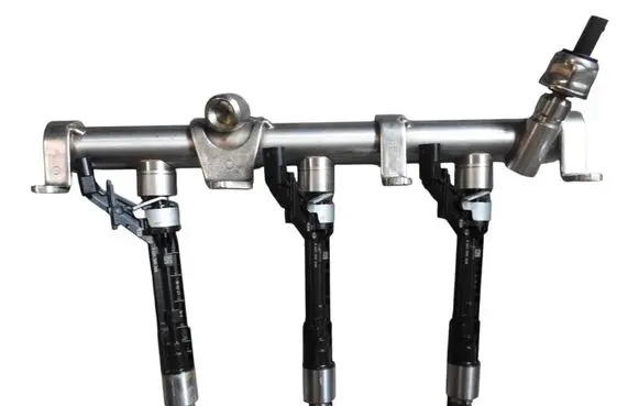 Audi A4 S4 B9 Fuel main line pipe 06M133316L 06M906036K