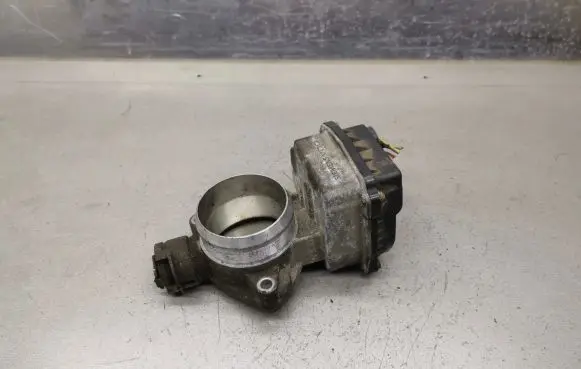 Peugeot 307 Throttle valve 9650787380