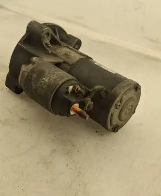 Citroen C-Crosser Starter motor 9656262780