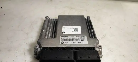 BMW X3 E83 Engine control unit/module 7801216 1039S12157 0281013050