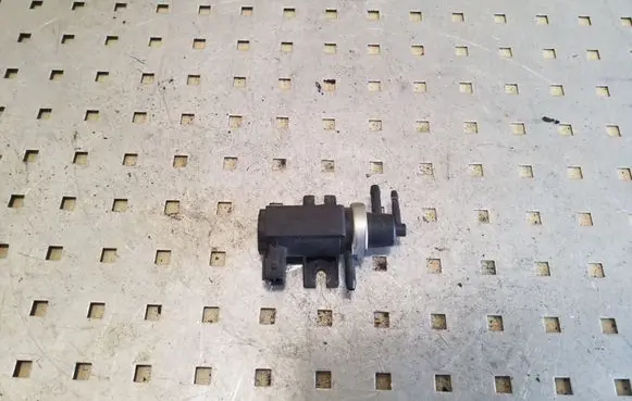 Audi A2 Turbo solenoid valve 1H0906627 72190320