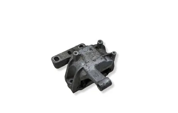 Volkswagen Sharan Engine mount bracket 5N0199262F