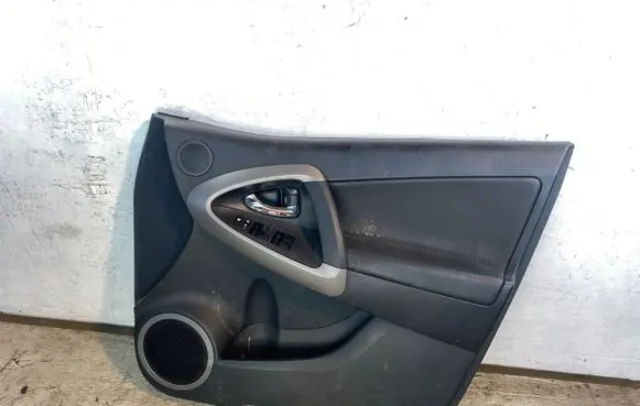 Toyota RAV 4 (XA30) Front door card panel trim 6771742020
