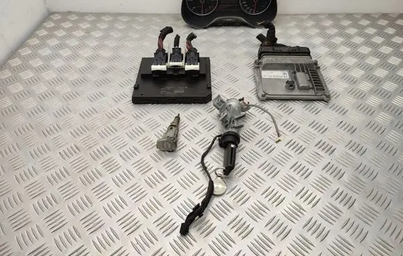 Engine ECU kit and lock set