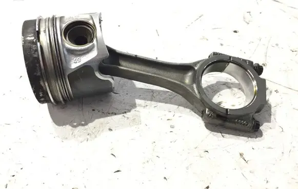Volkswagen Transporter - Caravelle T5 Piston with connecting rod 017260213 0426202J