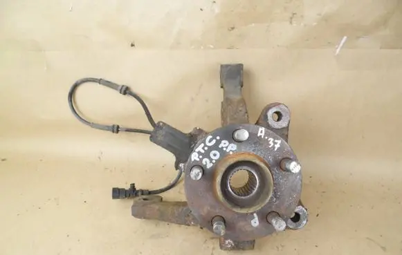 Chrysler PT Cruiser Front wheel hub spindle knuckle 
