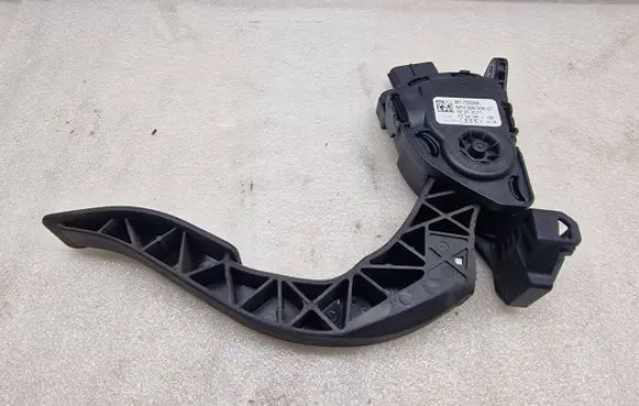 Audi A8 S8 D4 4H Accelerator throttle pedal 6PV00950521 02052011