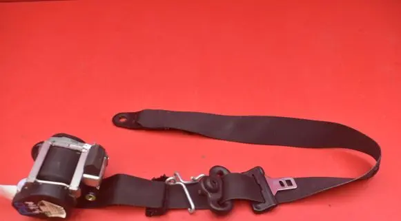 Ford Mondeo MK IV Front seatbelt 6G9N-61294-AFW