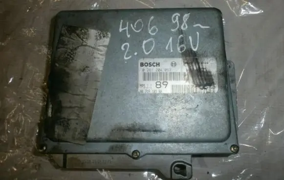 Peugeot 406 Engine control unit/module 0261204063 9624518380