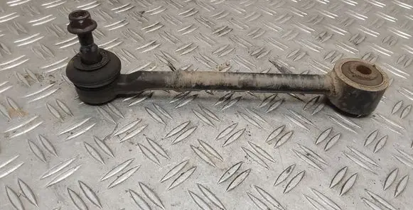 Toyota RAV 4 (XA40) Rear anti-roll bar/stabilizer link 