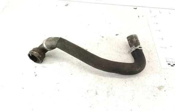 Volvo V60 Engine coolant pipe/hose 31474863