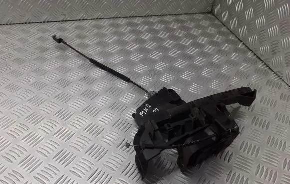 Ford Focus Rear door lock 4M51-A26630