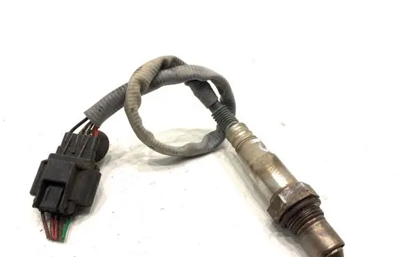 Mercedes-Benz CLA C117 X117 W117 Lambda probe sensor H8201395330
