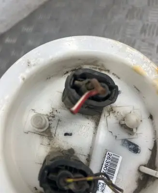 BMW 3 E90 E91 In-tank fuel pump 7197073