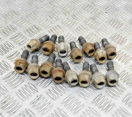Peugeot Boxer Nuts/bolts 