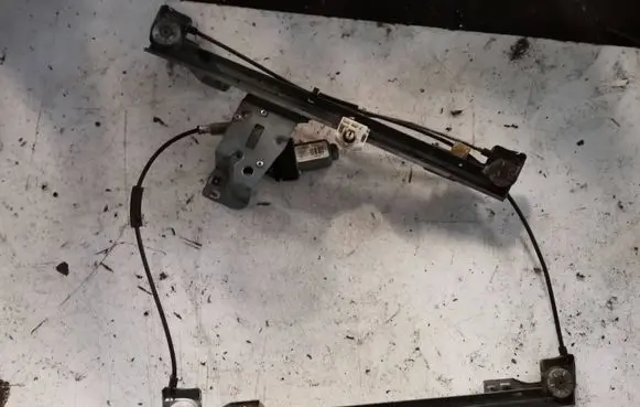 Renault Kangoo II Front door window regulator with motor 2086 402036