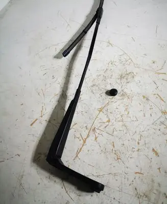 Audi A6 C7 Front wiper blade arm 4G1955408C