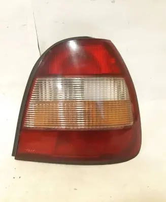 Nissan Sunny Rear/tail lights 22063324