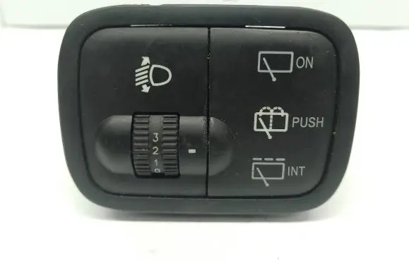Hyundai Accent Central console control unit 