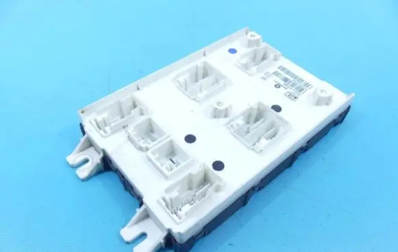Lancia Thema Central body control module P68154472AB IMPRK1058063