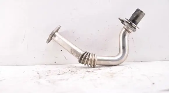 Audi A4 S4 B8 8K EGR valve line/pipe/hose 070131548C