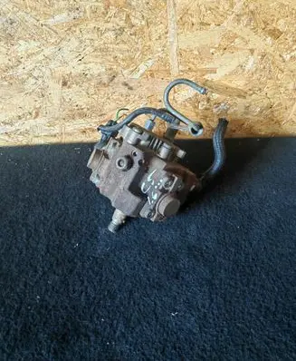 Citroen C5 Fuel injection high pressure pump 0445010102