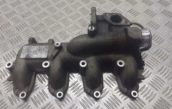 Ford Focus Intake manifold 4M5Q-9424-CC