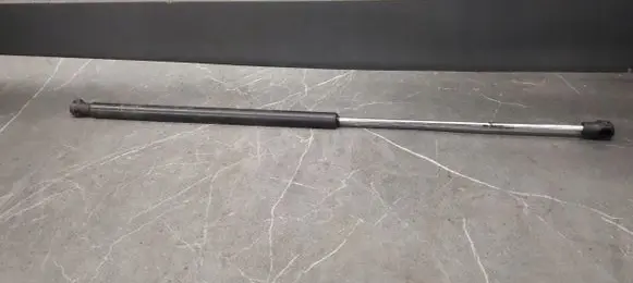 Renault Laguna II Tailgate strut 8200000896a