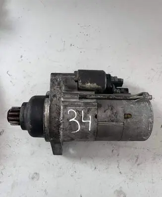 Volkswagen PASSAT B5.5 Starter motor 2706101435DA 18ER22 11023L
