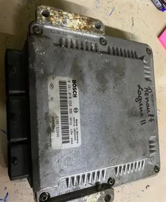 Renault Laguna II Engine control unit/module 8200153946 8200095416 0281010556