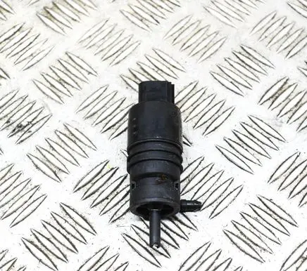 BMW 1 F20 F21 Windscreen/windshield washer pump 13264011 7302589