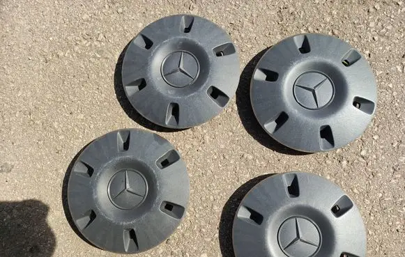 Mercedes-Benz Sprinter W906 Original wheel cap A9064010025