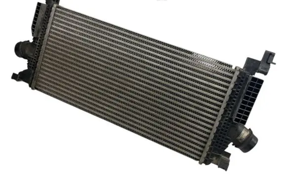 Opel Astra J Intercooler radiator 13267646 1685A 427460812