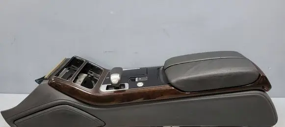 Audi A8 S8 D4 4H Center console