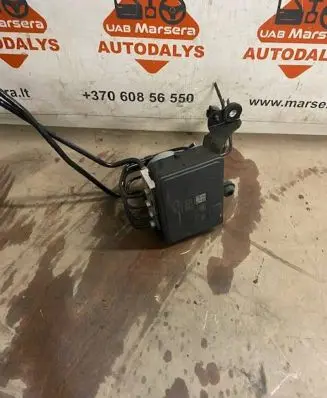 Land Rover Discovery 4 - LR4 ABS Pump 8515463113 1006253054