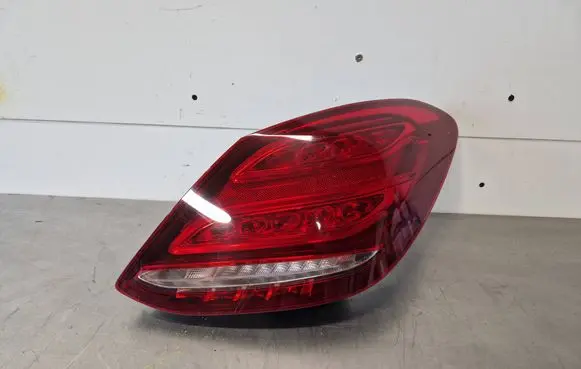 Mercedes-Benz C W205 Rear/tail lights A2059060457
