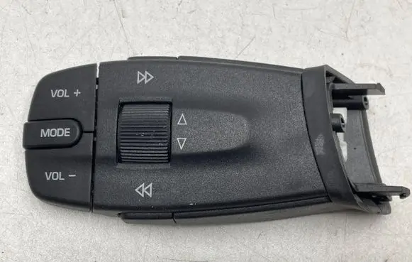 Multifunctional control switch/knob