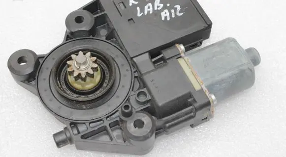 Renault Scenic III - Grand scenic III Rear door window regulator motor 827303178R