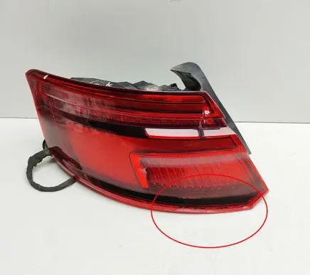 Audi A3 S3 8V Tailgate rear/tail lights 8V4945091