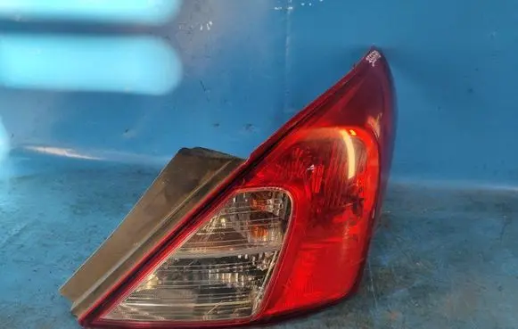 Nissan Versa Boot/trunk interior light 265503AN0A