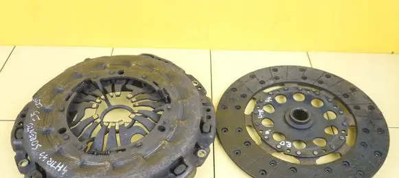 KIA Sorento Clutch set kit 4110049920 D4CB SPRZEGLO