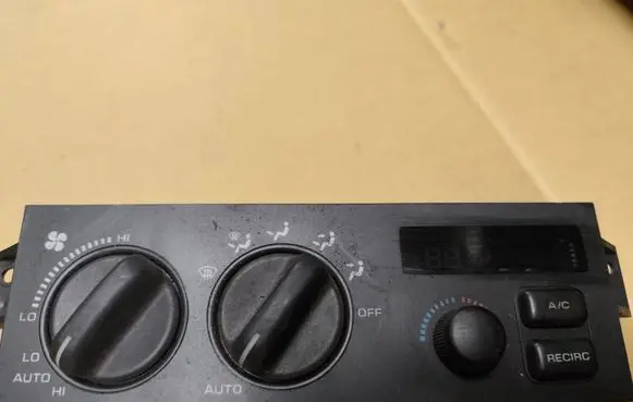 Jeep Grand Cherokee Climate control unit 55116065